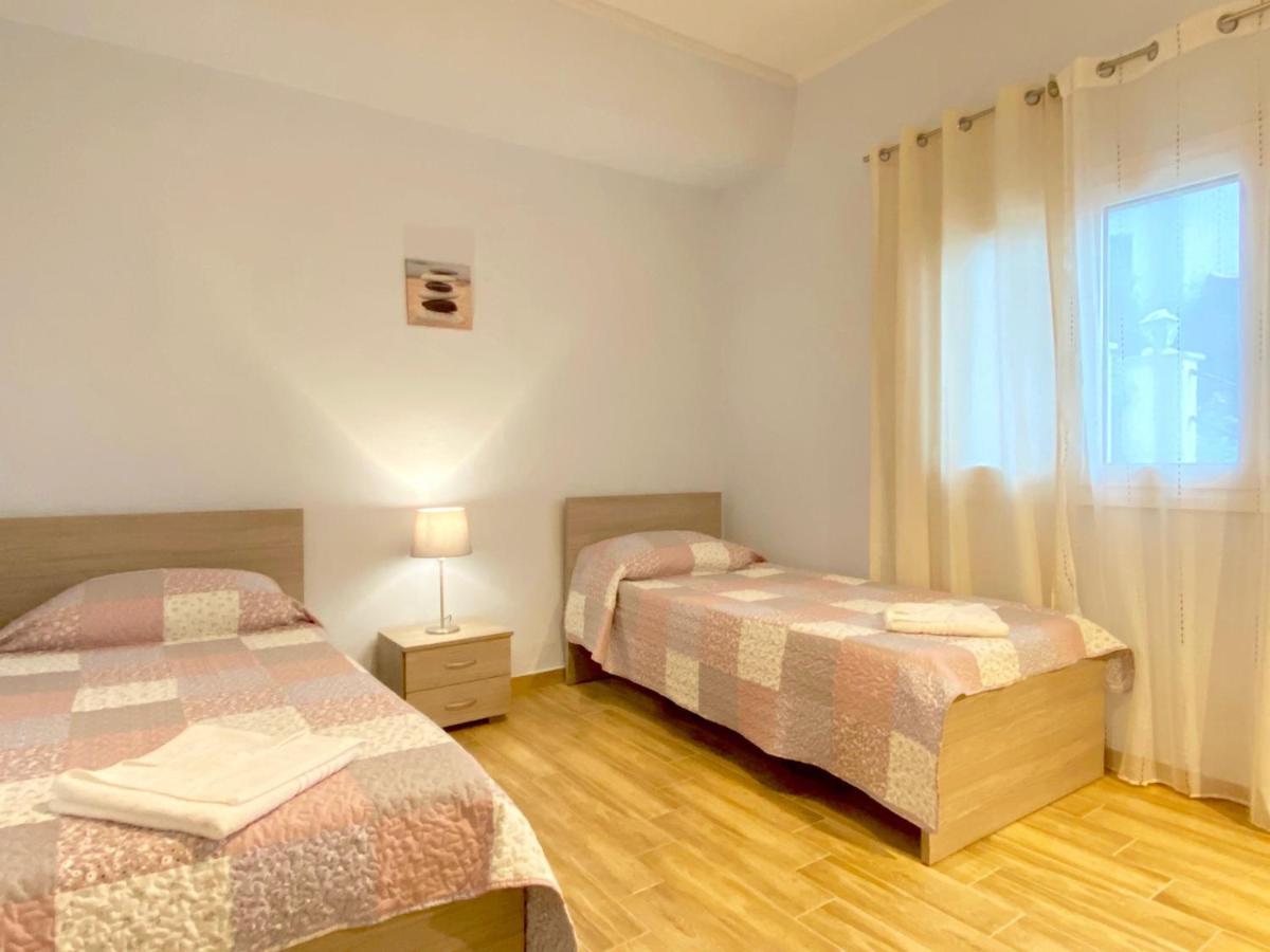 Nissaki Apartments And Vasilis House ニサキオン エクステリア 写真