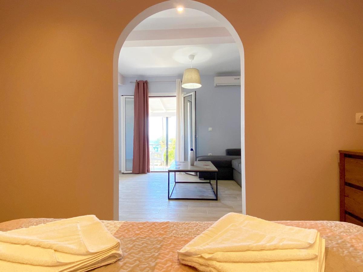 Nissaki Apartments And Vasilis House ニサキオン エクステリア 写真
